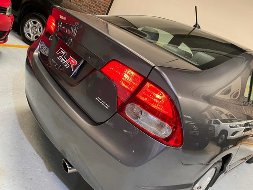 Honda Civic 1.8 Exs At 2011