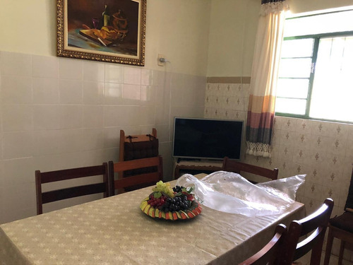 Imagem 8 de 14 de Vende Se Limpa E Ampla Chácara Cód 386