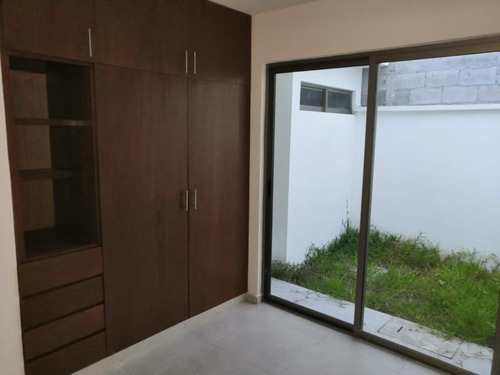 Imagen 8 de 12 de Casa Sola En Renta Lomas De La Rioja