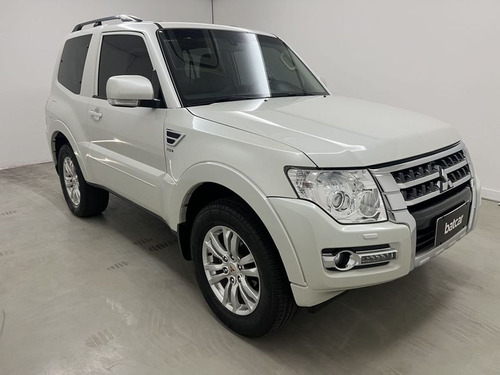 Mitsubishi Pajero Full MITSUBISHI PAJERO FULL