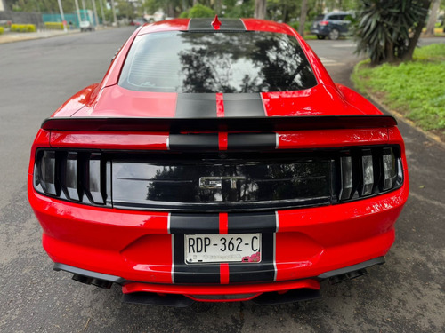 Ford Mustang 5.0l Gt V8 At