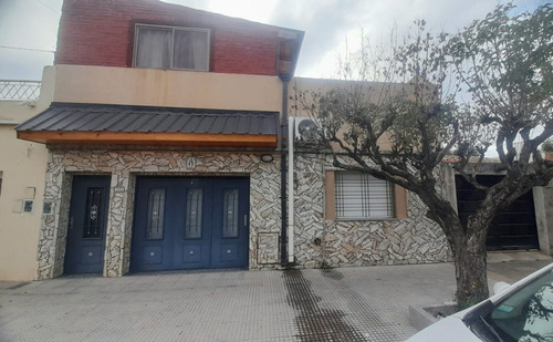 Venta Casa 3 Amb + Duplex L. Del Mirador Quincho