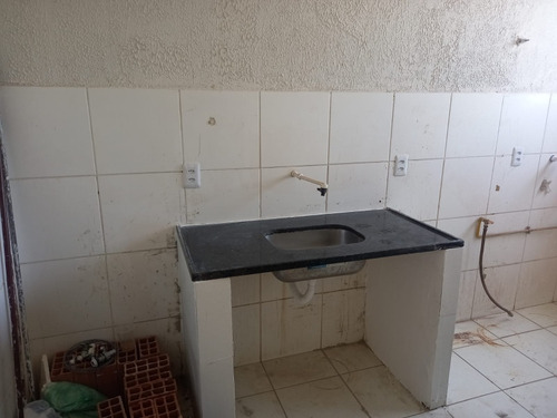 2 Quartos 1 Banheiro