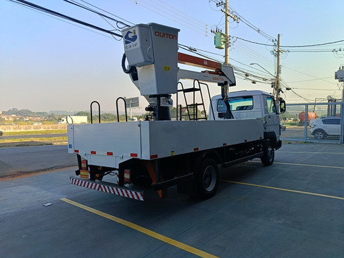 Vw 8.160 Ano 2015 Equipado Com Cesto Aéreo Guiton Mod 10.5