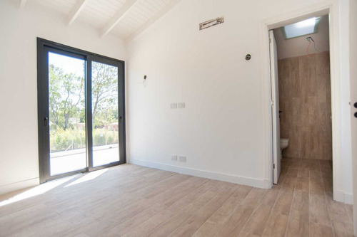 Imagen 29 de 30 de Casas En Venta En Venta-barrio Cerrado- City Bell