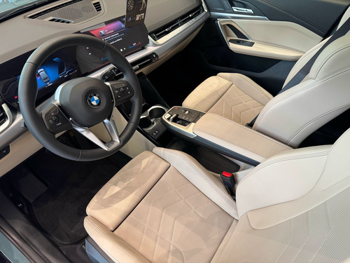 BMW X1 BMW X1 sDrive20i X Line 2.0 Turbo (Aut.)
