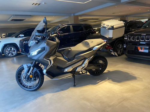 Imagem 3 de 7 de Honda X-adv
