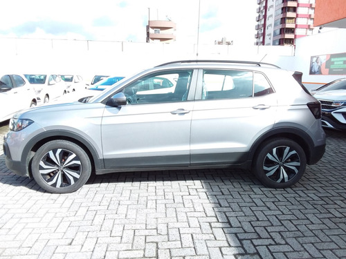 Volkswagen T-Cross 1.0 200 TSI TOTAL FLEX AUTOMÁTICO