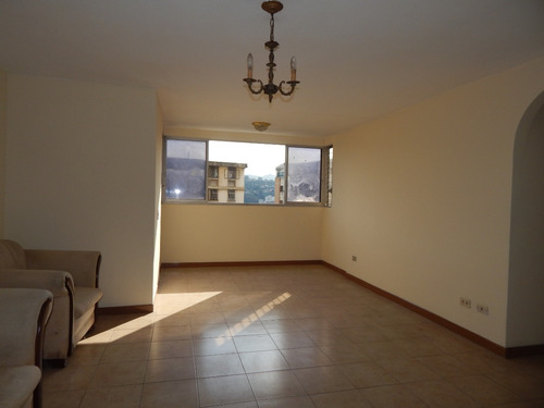 La California Norte Apartamento Con 2 Puestos En Propiedad - Frente C.c.lider