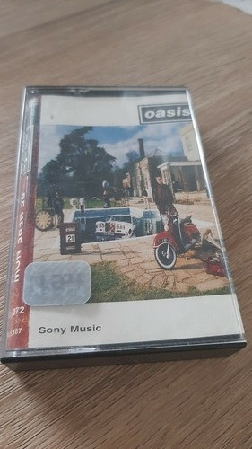 Cassette, Casete Oasis Be Here Now