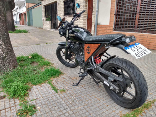 Imagen 3 de 15 de Suzuki Gixxer 150 Cafe Racer Custom Tracker