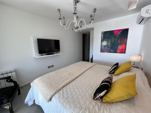 ¡exclusivo! Depto De Autor 2 Dorm. Housing Nautico Puerto Norte -carlos Paz