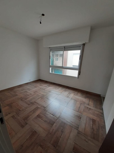Imagen 6 de 9 de Departamento En Venta En Ramos Mejía