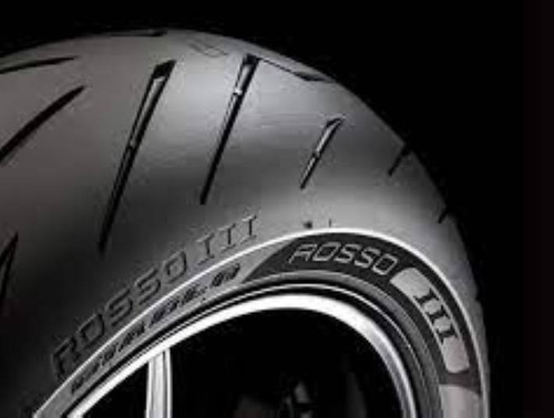 Imagen 2 de 8 de Pirelli Diablo Rosso 3 240/45/17 82w