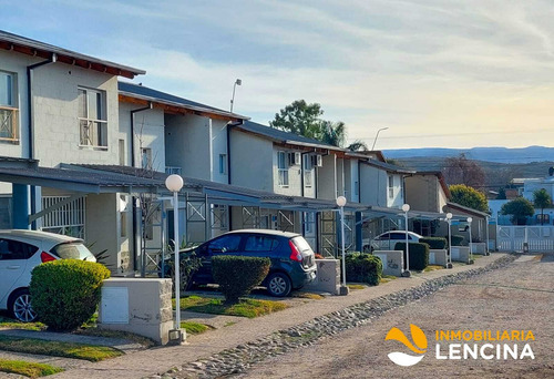 Imagen 24 de 26 de Duplex En Venta - 3 Dormitorios - Carlos Paz