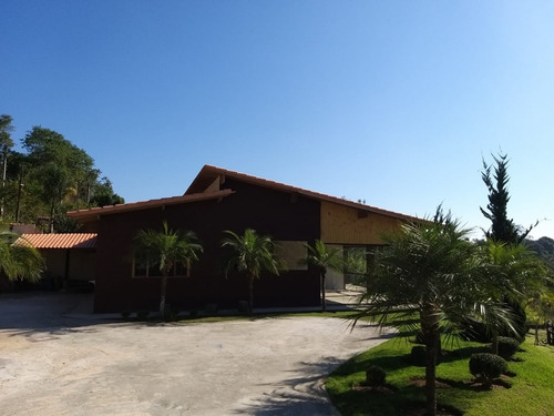 Imagem 13 de 14 de Chácara 4.000 M2, Casa Sede, Churrasqueira, Piscina + Piscina Infantil, Lago, Poço Artesiano, 3 Baias - Ch00104 - 69690800