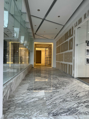 Hermoso Local Nuevo 1000 Mt2 En Pedregal Sobre Periferico, 6mts Alto Junto Artz