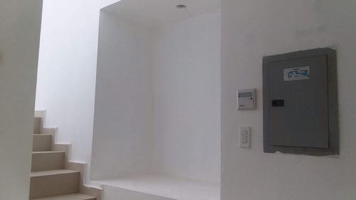 Imagen 4 de 19 de En Venta Hermosa Casa A Estrenar De 2 Niveles En El Conjunto Residencial Majestic En La Isla De Margarita, Municipio Maneiro, Venezuela