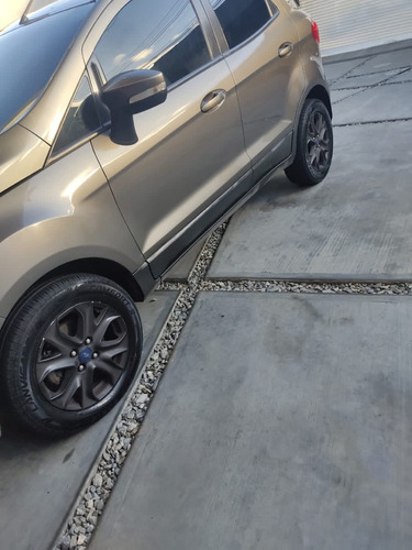 Ford Ecosport Titanium 