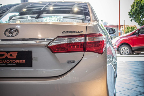 Imagen 12 de 15 de Toyota Corolla Xei Pack 1.8n 134.000km 2016 Gris