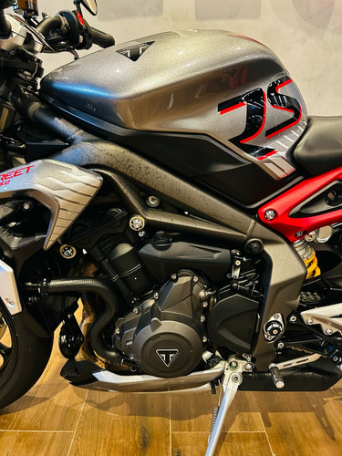 Triumph Street Triple 765 Rs 2022