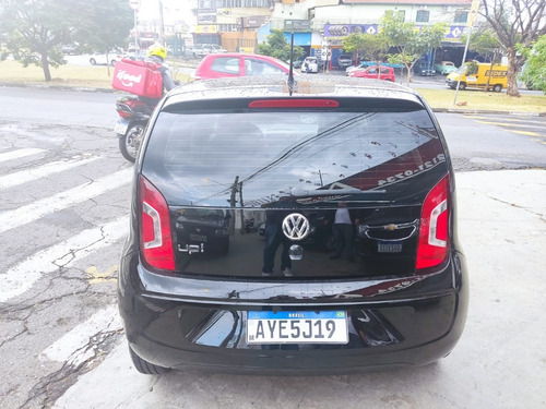 Imagem 3 de 7 de Volkswagen Up Move 1.0 Flex