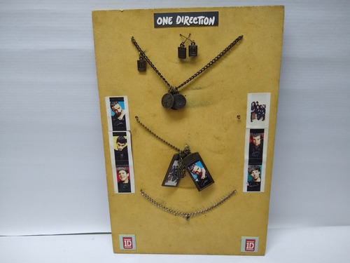 Coleccionable De One Direction De Metal En Exibidor Madera 