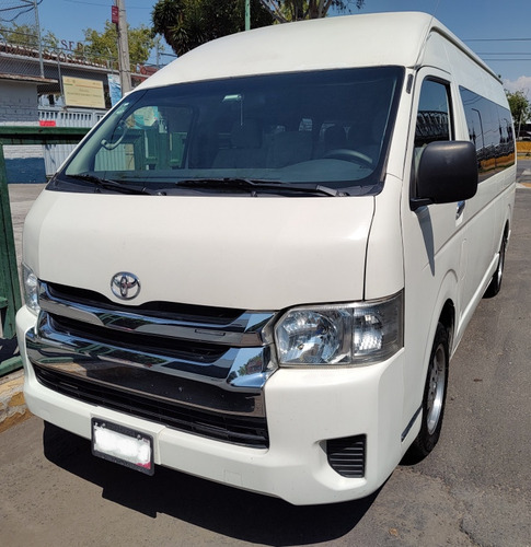 Renta De Autos Y Camionetas Con Y Sin Chofer!.