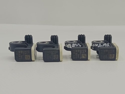 Sensor Impacto Trasero Vw Touareg 3.0 Tdi 11-15 C/u (Usado)