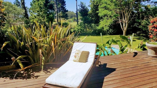 Casa 4 Dormitorios En Venta, Jardines De Córdoba, Punta Del Este