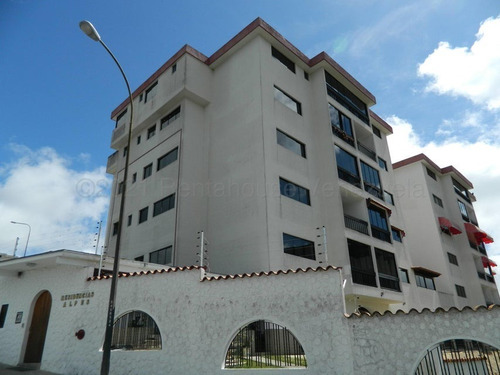Apartamento En La Urb. Las Salias , San Antonio De Los Altos M.o. 24-15267