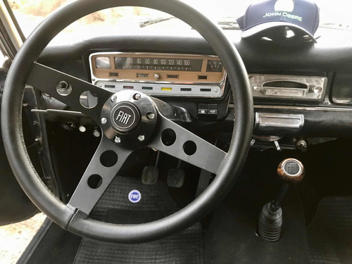 Imagen 11 de 18 de Fiat 1500 Berlina