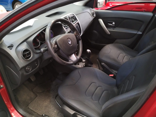 Imagen 12 de 25 de Renault Sandero Privilege 1.6 2015, Concesionario Oficial Lp