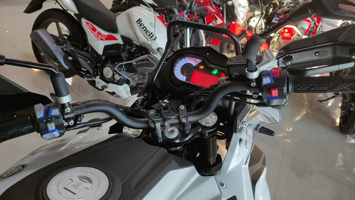 Imagen 13 de 15 de Benelli Trk 502