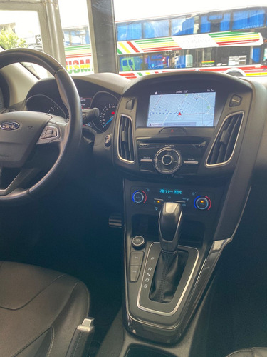 Ford Focus III 2.0 Sedan Titanium At6