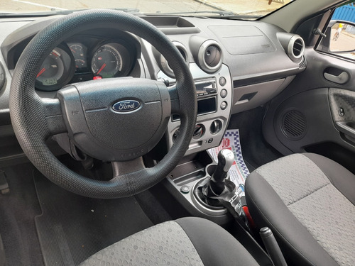 Imagem 11 de 13 de Ford Fiesta Class 1.6 2013 Completo Excelente Preço