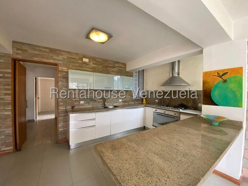 Amplio Apartamento En La Urbina, Codg Mas 25-20975