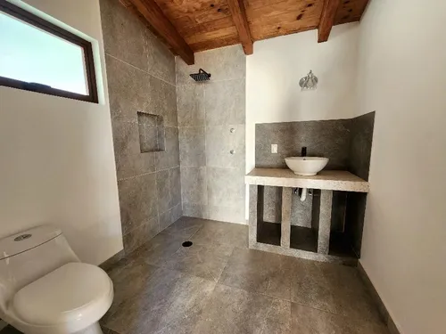 Casa En Renta En Colonia Avándaro, Valle De Bravo, Estado De México