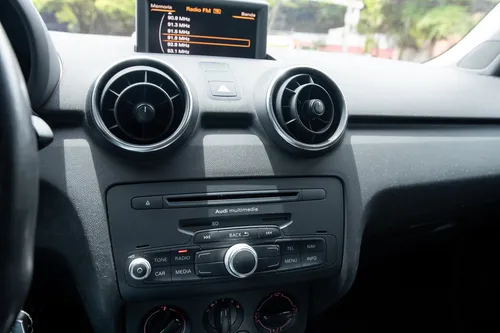Audi A1 1.4 Tfsi Ambition Plus
