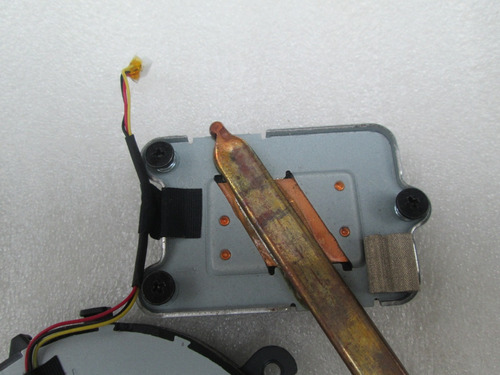 Ventilador Toshiba L845 L845d Np Fcn3eby3tm011025 Seminuevas