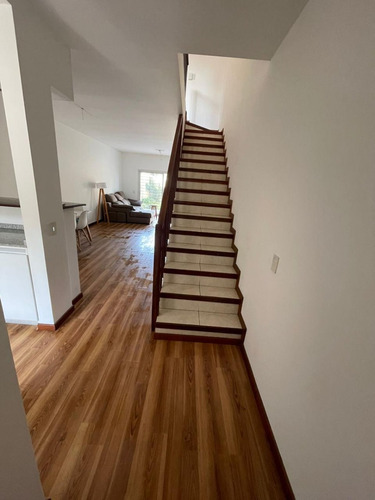 Venta De Duplex 4 Ambientes En Ituzaingo Norte