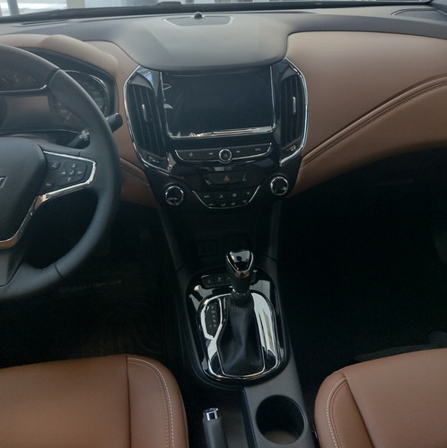 Imagen 23 de 25 de Chevrolet Cruze 4 Premier 1.4 Nafta Turbo Automático 2022 Br