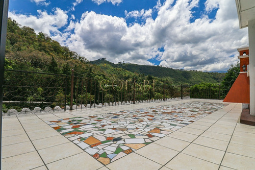 Imagen 10 de 23 de En Venta Casa De 5 Apartamentos En San Juan Gascón, Antigua Guatemala.