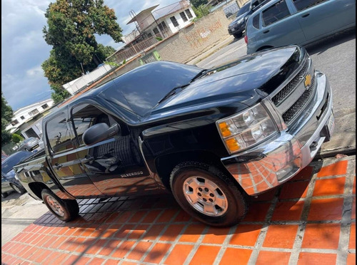 Imagen 5 de 12 de Chevrolet Silverado Lt 4x4