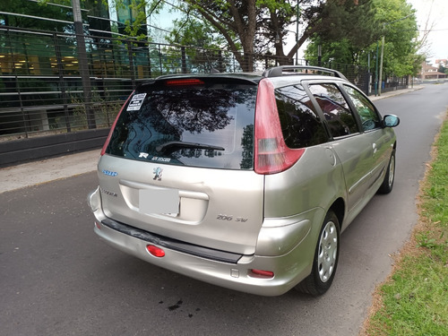 Peugeot 206 1.6 Sw Xs Premium