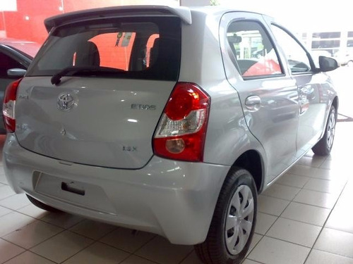Toyota Etios 1.3 16v X Aut. 5p 2020/2021 0km