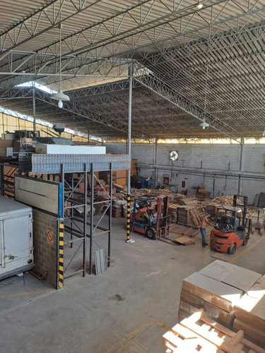 (#1008) Galpón De 2.400 M2 Disponible Para Alquilar En Guarenas Los Naranjos