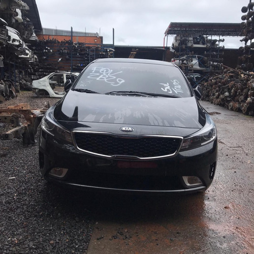 Imagem 3 de 5 de Sucata Kia Cerato 2017/2018 128cv Flex
