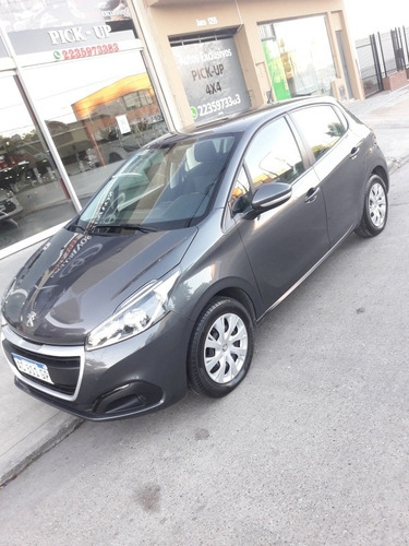 Peugeot 208 1.6 Active 2018