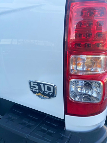 Imagem 9 de 15 de Chevrolet S10 2.8 Ltz High Country Cab. Dupla 4x4 Aut. 4p